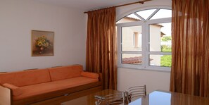 Living room - One Bedroom Apartment for Guests (Nafplio)