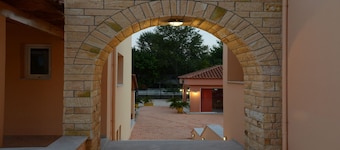 One Bedroom Apartment for Guests