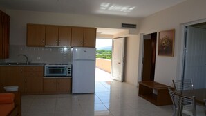 Living room - Two Bedroom Apartment for 4 Guests (Nafplio)