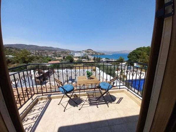 Balcony - Villa From 150m of Vlixa Beach (Rhodes)