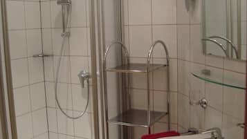 Room, 2 Bedrooms, Smoking, Balcony | Bathroom
