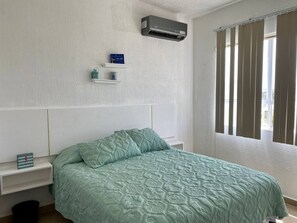 3 bedrooms - Lovely Third Floor3 Bedroom2 Bath Condo With Pool (Playa del Carmen)