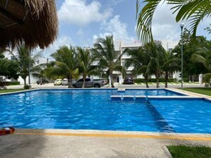 Outdoor pool - Lovely Third Floor3 Bedroom2 Bath Condo With Pool (Playa del Carmen)