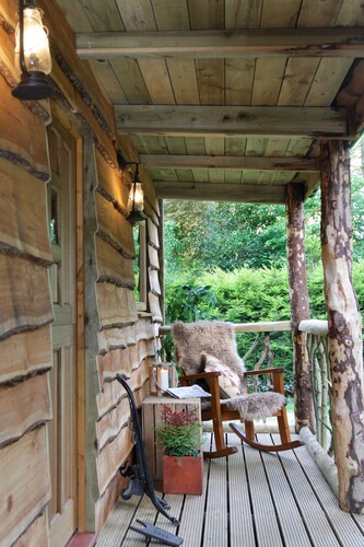 Luxury Cabin With Hot Tub