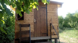 Dormitório compartilhado, 2 quartos, para fumantes, varanda | Fachada