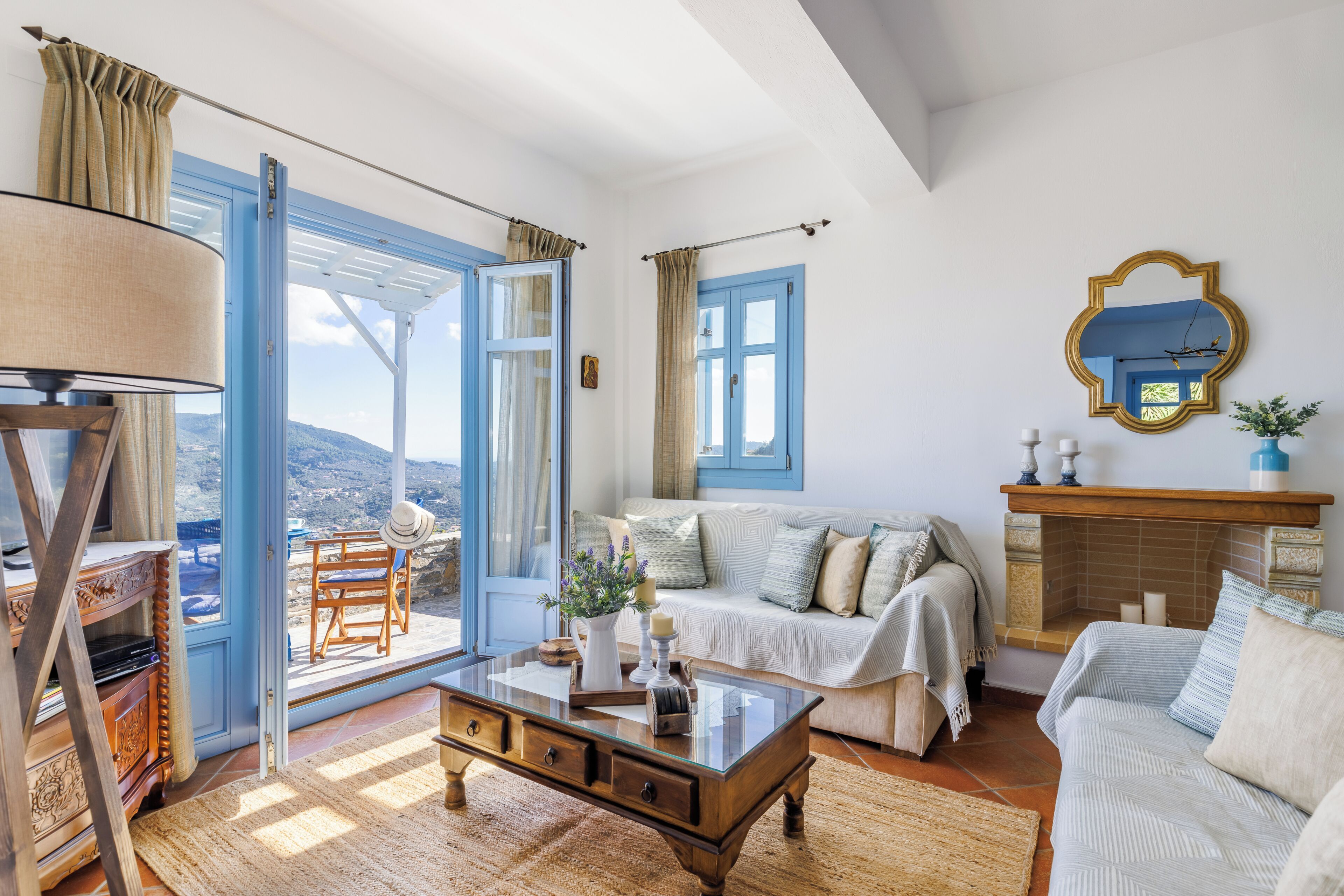 Villa, 3 Bedrooms, Smoking, Private Pool | Living area