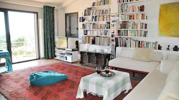 Vila, 2 kamar tidur, balkon, pemandangan kebun | Area keluarga