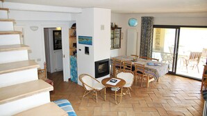 Villa, 2 Bedrooms, Balcony, Garden View | Dining - Villa Dolce Far Niente (Itri)