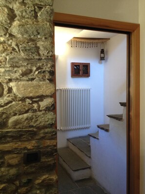 Interior - Baita In Pietra Chiesa Valmalenco - A Piedi Alla Funivia Alpe Palu (Chiesa in Valmalenco)