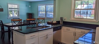 Spacious Family Home with Outdoor Space. One mile to downtown