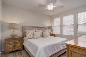 2 chambres, fer et planche à repasser, Wi-Fi gratuit
