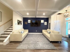 Interior - Bright beach house w/ Private Pool on Trolley loop (Bethany Beach)