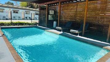 屋外プール