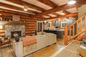 TV connectée, cheminée