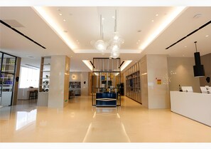 Lobby - Echarm Hotel Liuzhou Liunan Wanda Plaza (Liuzhou)