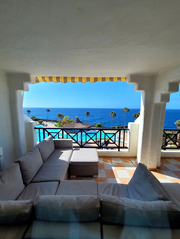 Property grounds - Luxus Apartment Rocas del Mar - Meerblick (Costa del Silencio)
