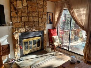 TV, fireplace - Tree Top - Cozy, quiet, tiny 2nd-story, private condo for 1 or 2 (Angel Fire)