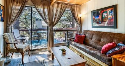Tiny, quiet, 2nd-story, private condo with no TV