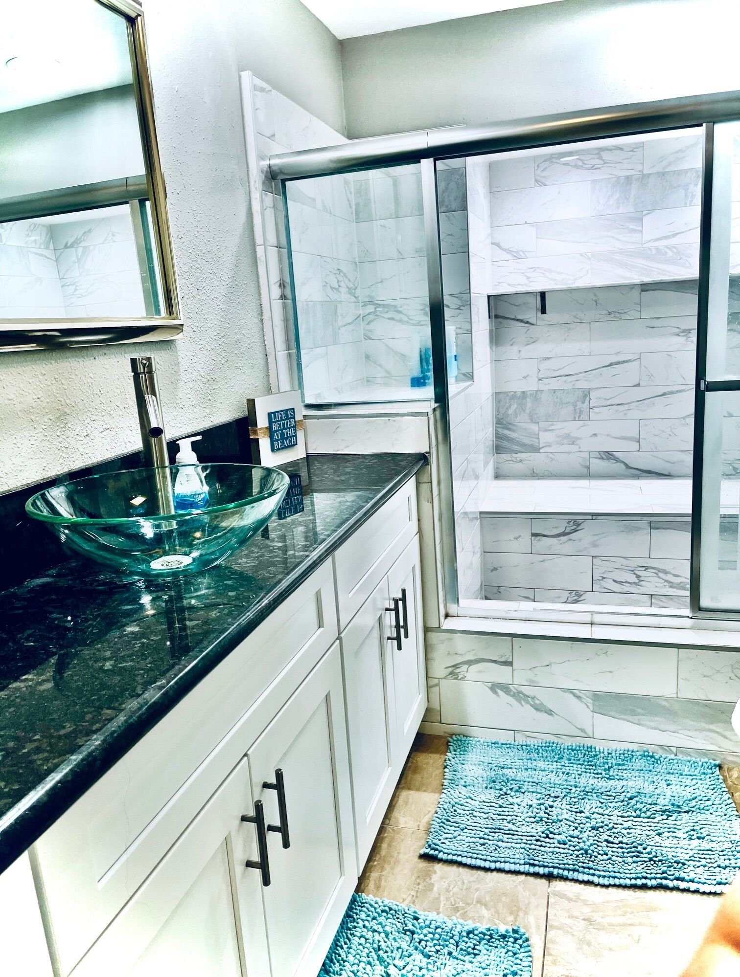 Bathtub, hair dryer, towels, soap