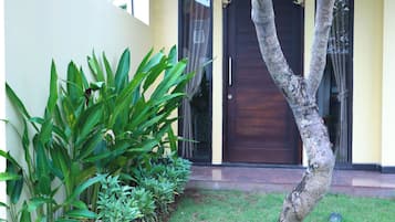 Two Bedroom Residence | Terrace/patio