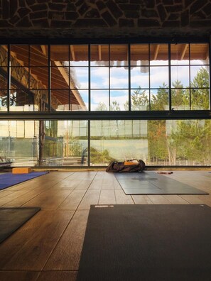 Yoga - Fikri Atalay Konağı (Mengen)