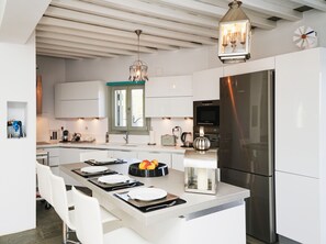 Villa, 2 Bedrooms | Private kitchen | Full-sized fridge, microwave, oven, stovetop - Villa Arades Sifnos with Private Pool (Sifnos)