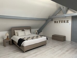 1 dormitorio, escritorio, cuna de viaje y wifi