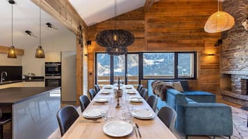 Apartment (4 Bedrooms) | Floor plan