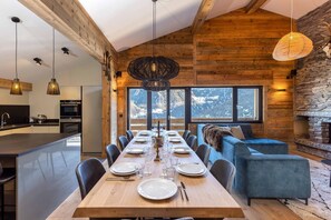 Apartment (4 Bedrooms) | Floor plan