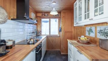 Chalet (3 Bedrooms) | Floor plan