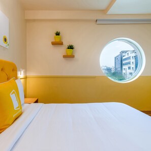 Habitación Signature | Espacio para trabajar con un portátil, wifi gratis, ropa de cama