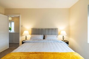 House | 2 bedrooms, iron/ironing board, free WiFi, bed sheets - Impeccable Luxury 2-bed House in Sheffield (Sheffield)