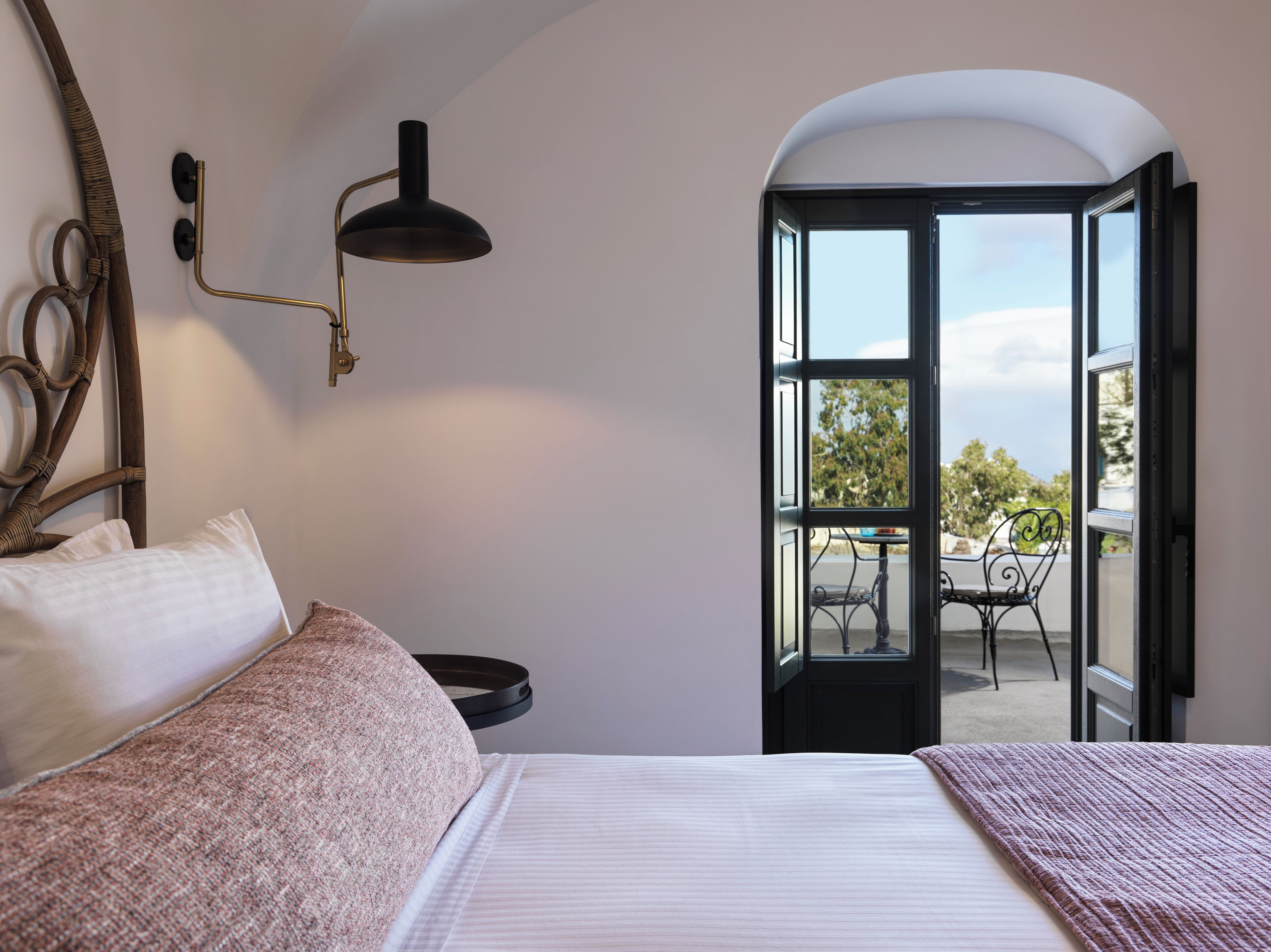 ESTATE MANSION TWO BEDROOM SUITE | Minibar, desk, soundproofing, free WiFi