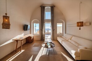 Prestige Suite Hot Tub (Caldera View) | View from room