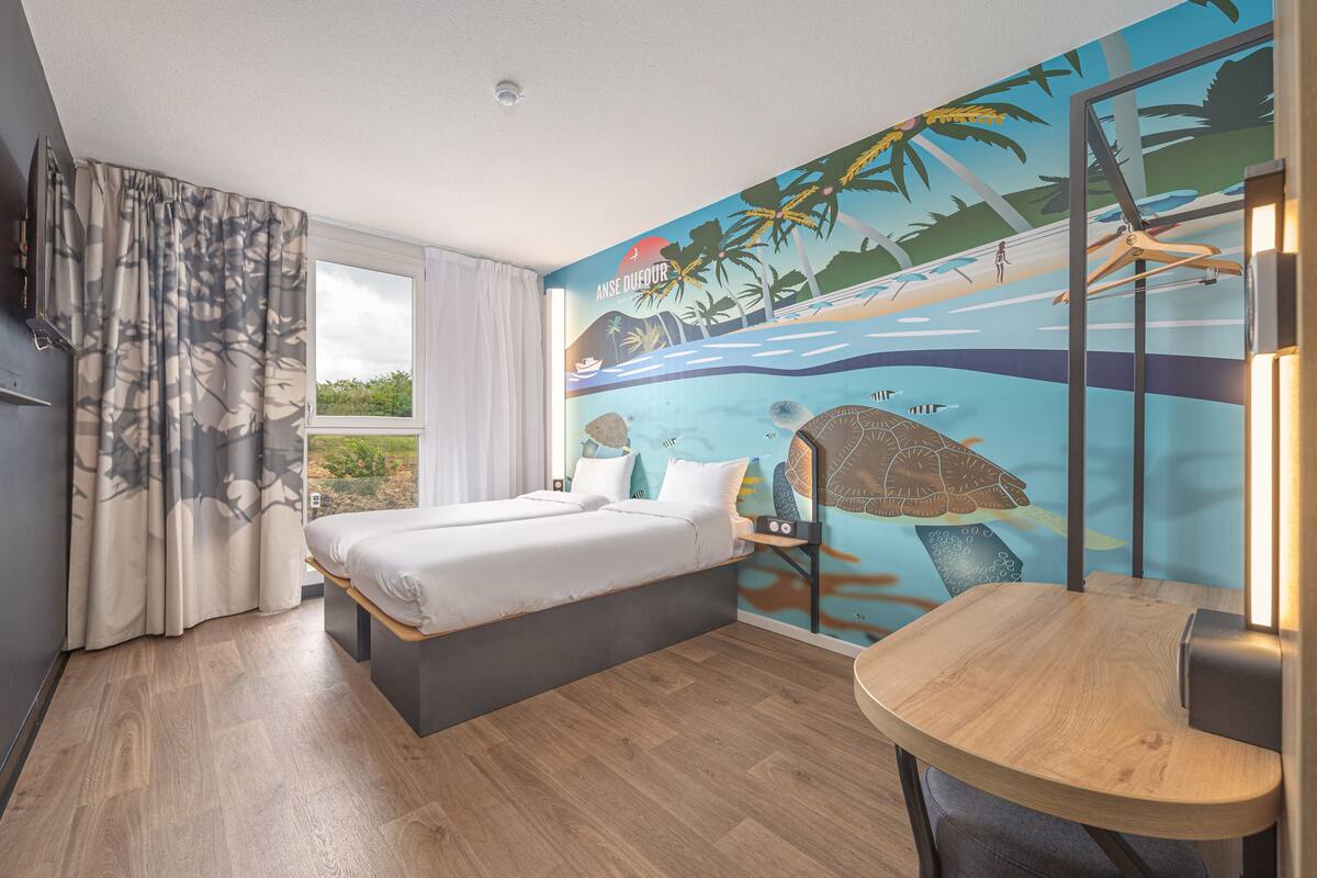 premium bedding, in-room safe, desk, iron/ironing board