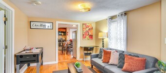 Stunning Brockton Apt < 4 Mi to Westgate Mall!
