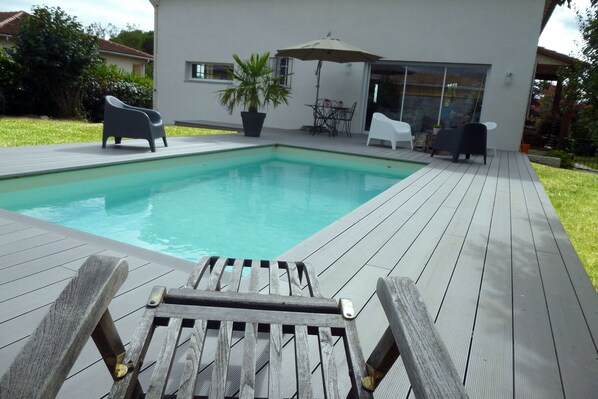 Outdoor pool - KALINIHOME (L'Union)