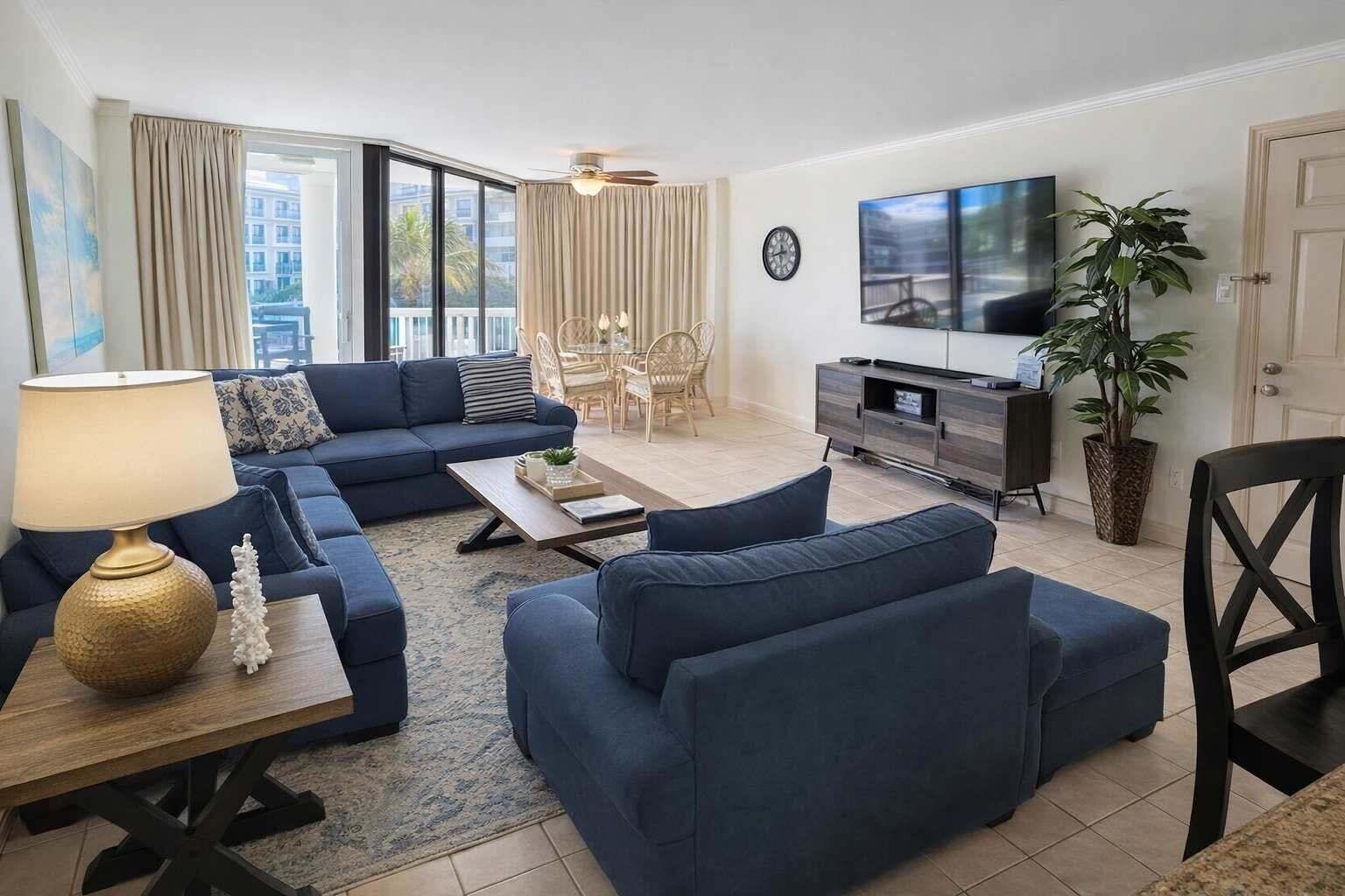 Leilighet, 2 soverom | Oppholdsområde | TV, Netflix og strømmetjenester