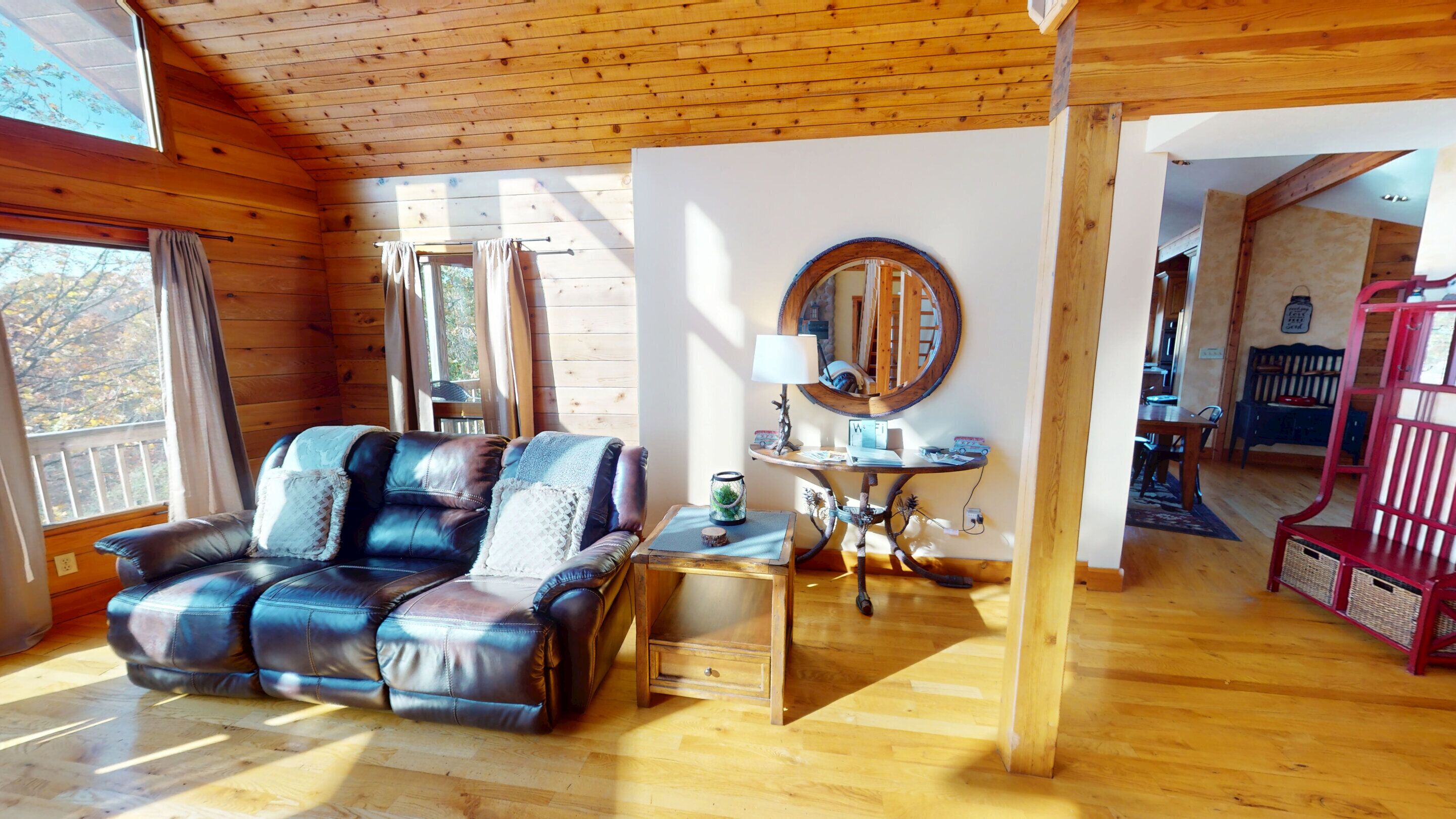 Lujoso-grand Slam Lodge-vista Al Bosque-lodge-baño Privado - Ohio