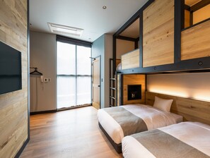 1 bedroom, desk, iron/ironing board, free WiFi