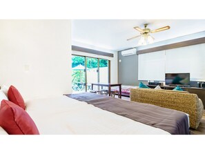 1 bedroom, desk, iron/ironing board, free WiFi