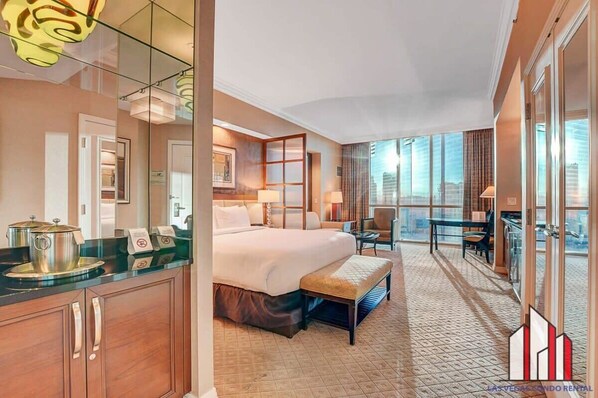 In-room safe, desk, iron/ironing board, free WiFi