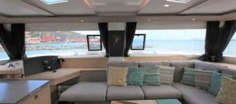 Vacation/Sail in Style: Luxurious Catamaran "SeAtitudes" Dream Vacation