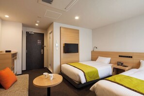 1 habitación, escritorio, tabla de planchar con plancha y wifi gratis 