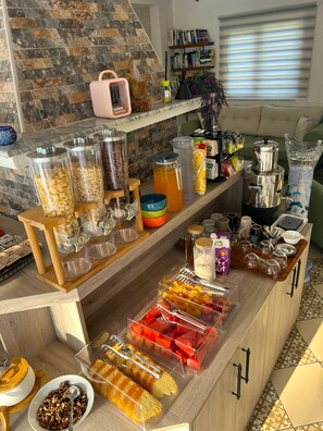 Tägliches inbegriffenes Frühstücksbuffet