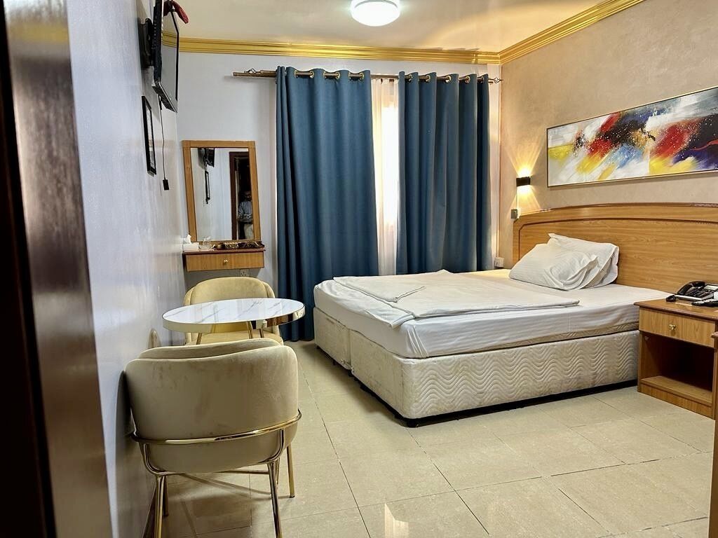 Photo - Maaeen Hotel