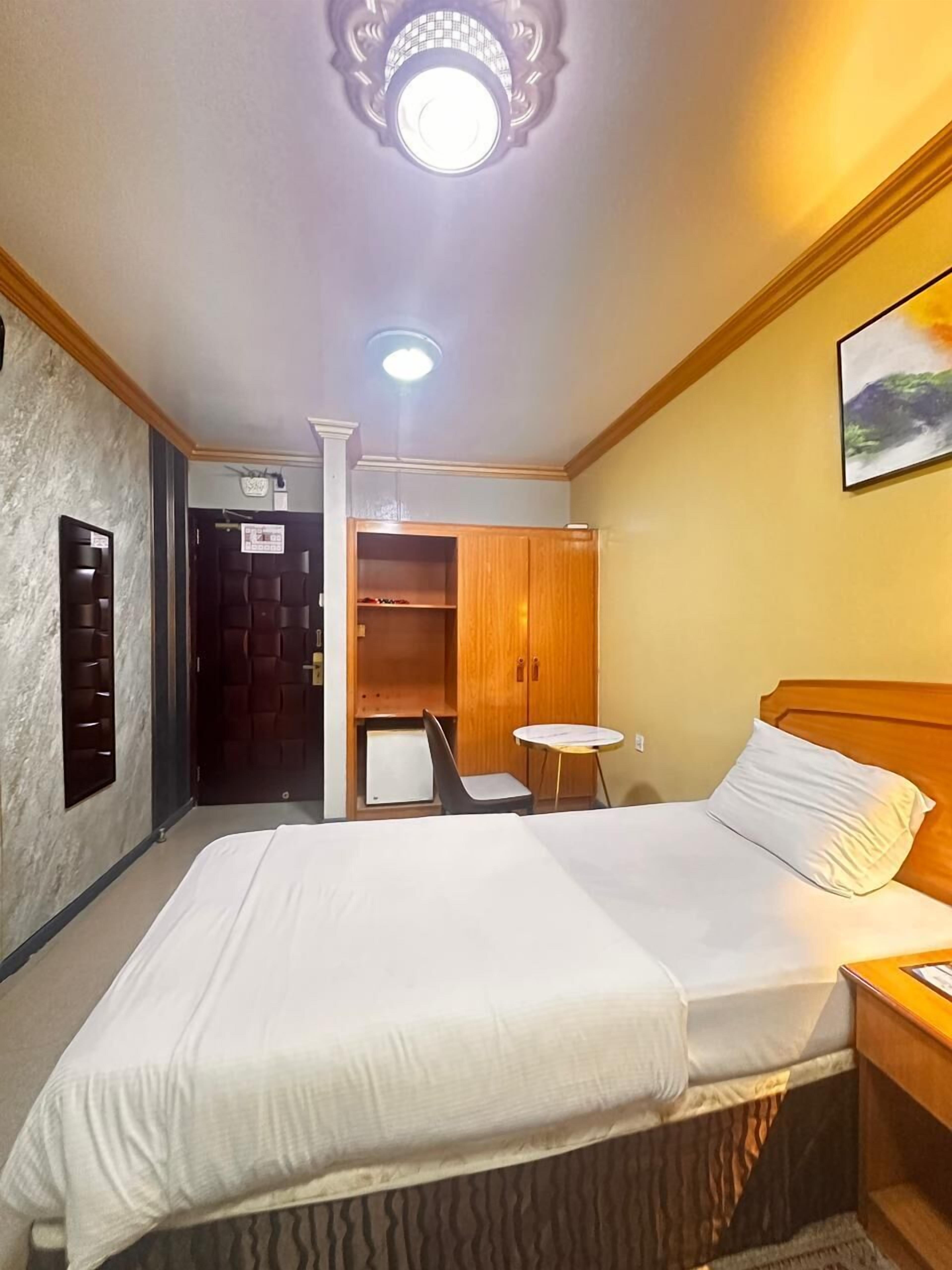 Photo - Maaeen Hotel