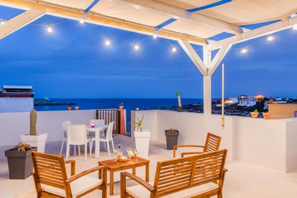 Outdoor dining - Almanzar 2 - Seaside home (Lampedusa)