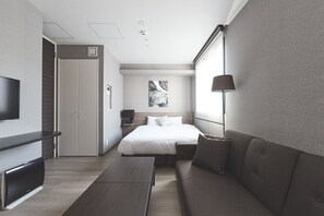 1 bedroom, desk, iron/ironing board, free WiFi