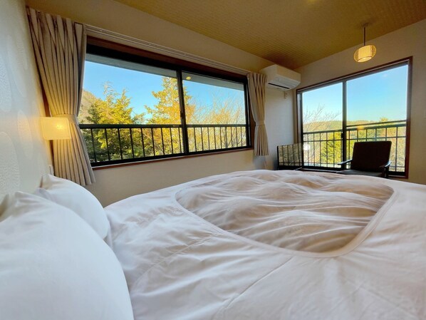 2 bedrooms, desk, free WiFi, bed sheets - Ya Kowakiya a freeflowing hot spring villa / Ashigarashimo-gun Kanagawa (Ashigarashimo-gun)